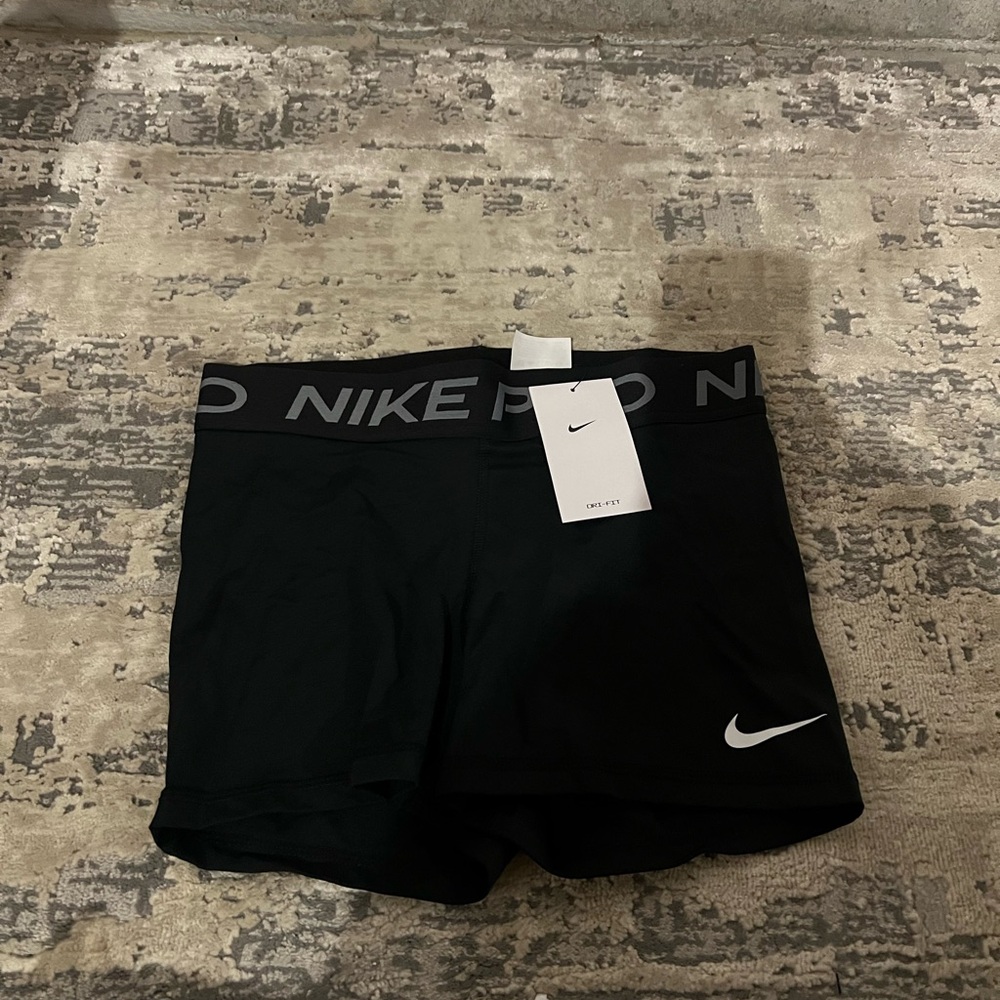 NWT Nike Black Pro 365 3” Shorts Size Medium - Picture 2 of 4